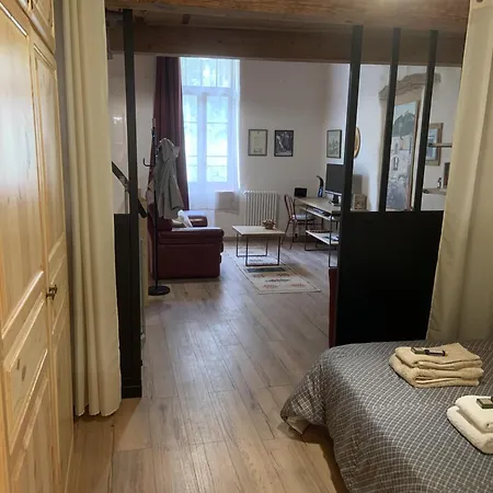 Le Loft 19 Вильфранш-де-Конфлан